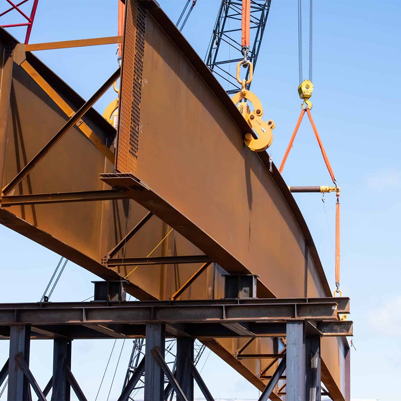 Pont de poutre en acier